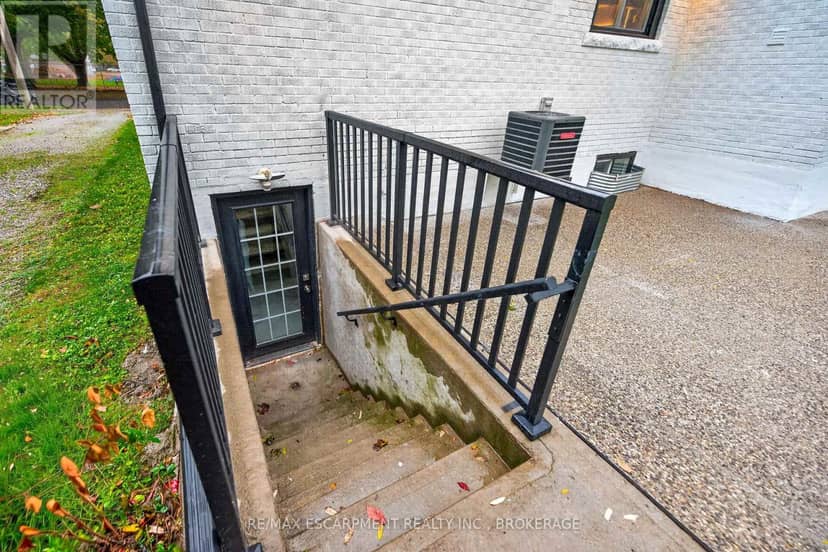 5662 Morden Drive — photo 28 of 40