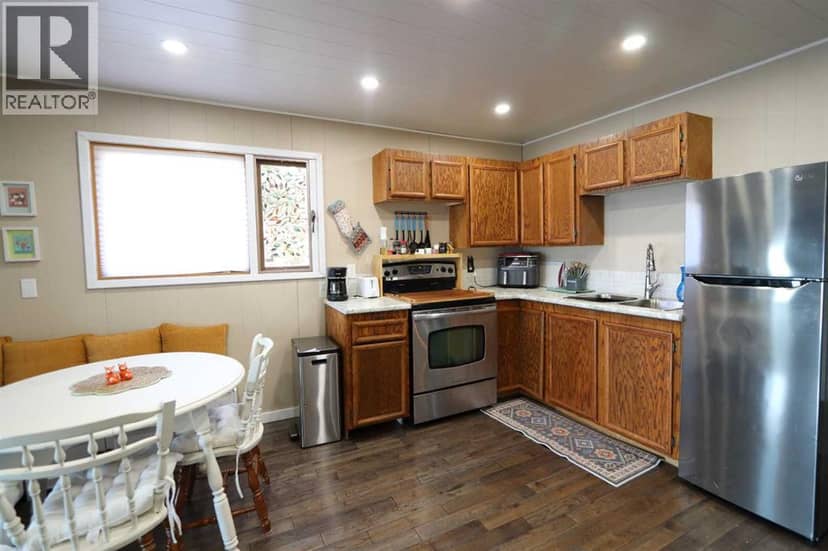 43 Lakeshore Drive — photo 14 of 26