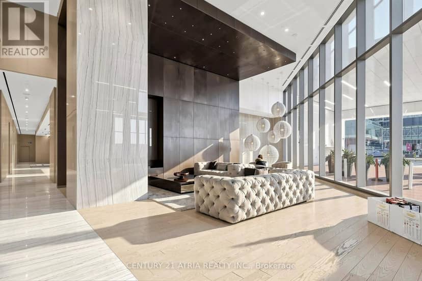 5205 - 88 Harbour Street — photo 3 of 40