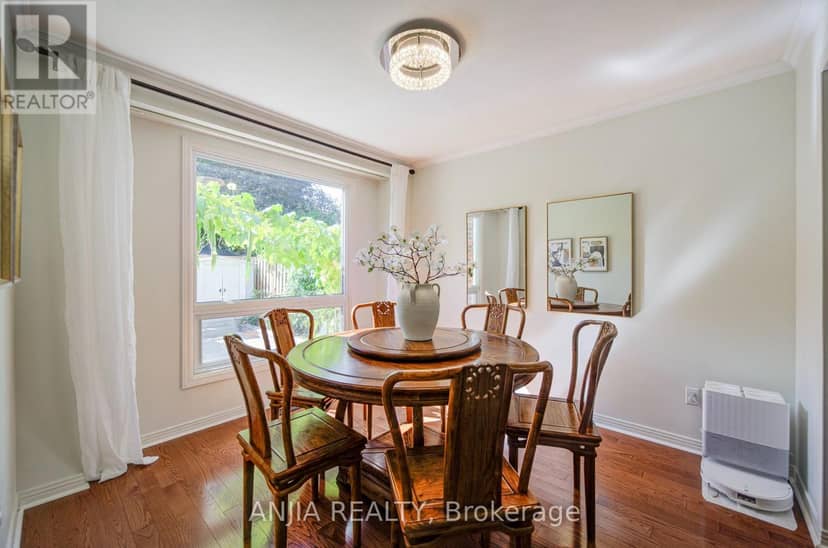 77 Royal Palm Drive — photo 15 of 31