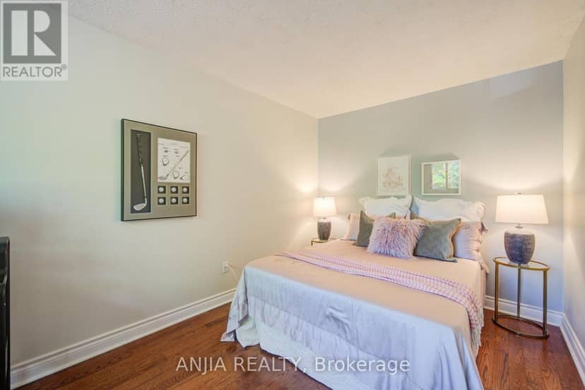 77 Royal Palm Drive — photo 20 of 31