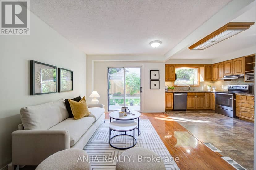 77 Royal Palm Drive, Brampton, photo 8