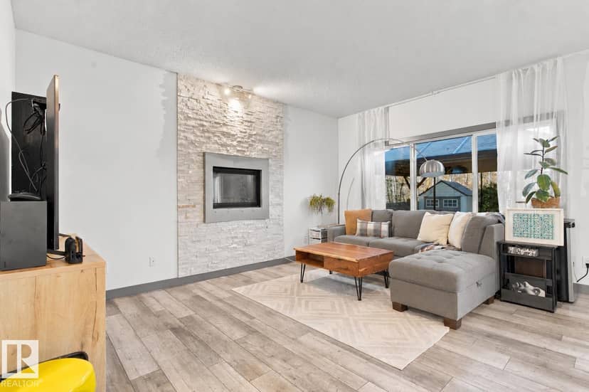 20746 96A AV NW, Edmonton, photo 5