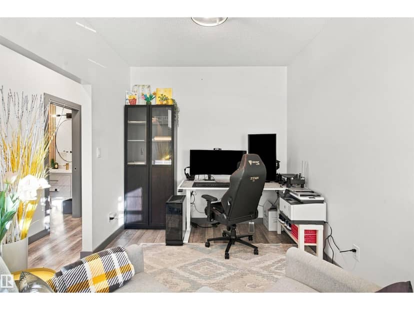 20746 96A AV NW, Edmonton, photo 4