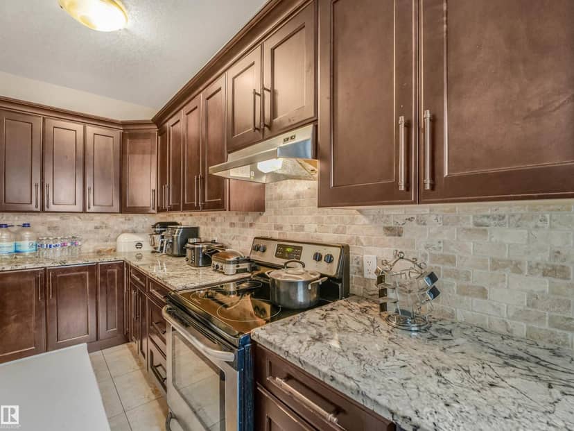 16604 72 ST NW NW — photo 39 of 40