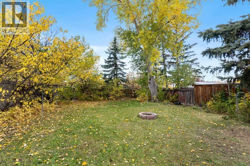 107 Bermuda Close NW — photo 39 of 40