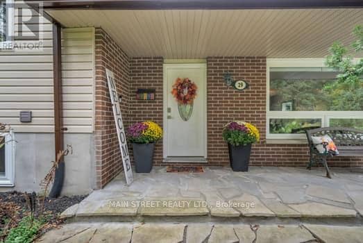 29 Johnston Street, Georgina, photo 3