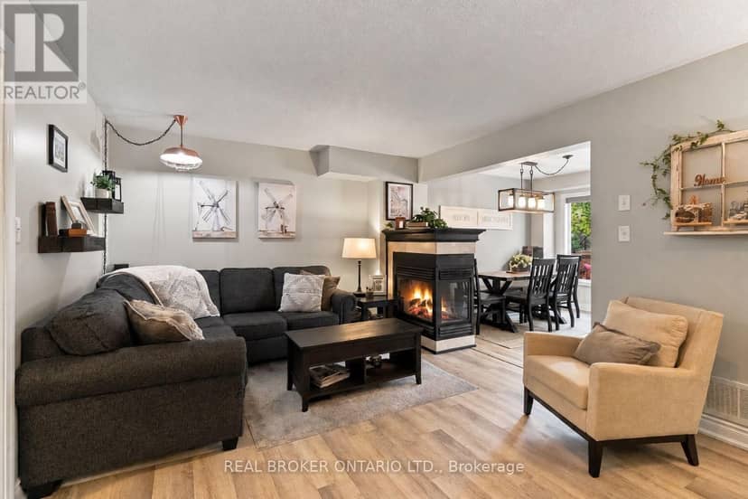 1848 McCoy Avenue, Burlington, photo 6