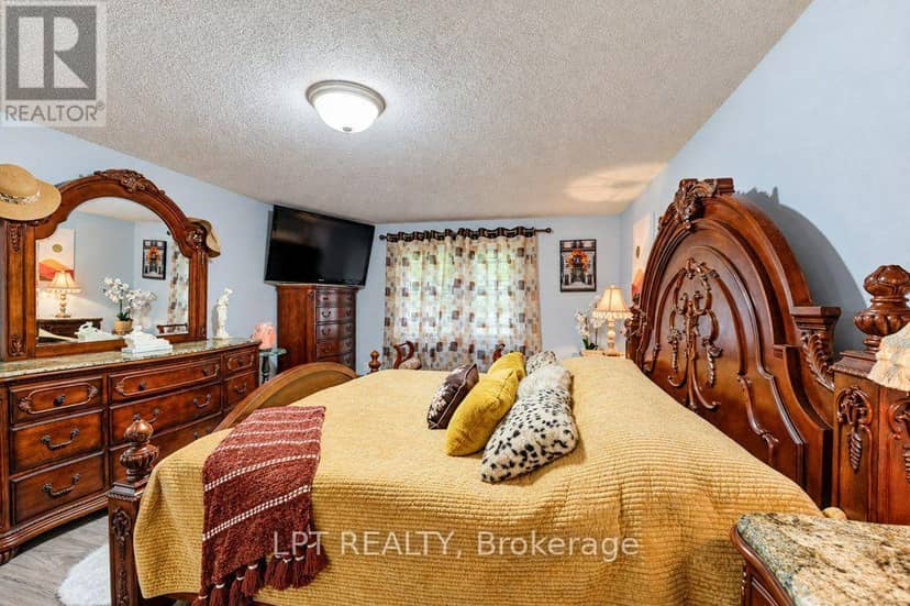 28 Bridlewood Drive E — photo 28 of 40