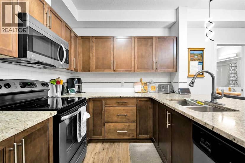 2217, 604 East Lake Boulevard NE, Airdrie, photo 6