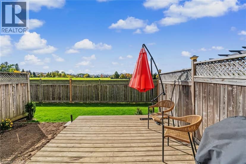 370 STONEHENGE Drive Unit# 8 — photo 26 of 34