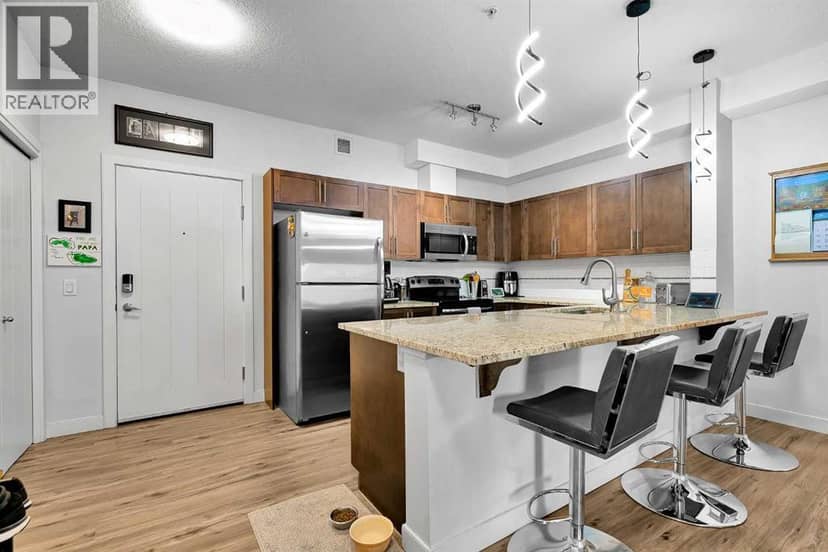 2217, 604 East Lake Boulevard NE, Airdrie, photo 4