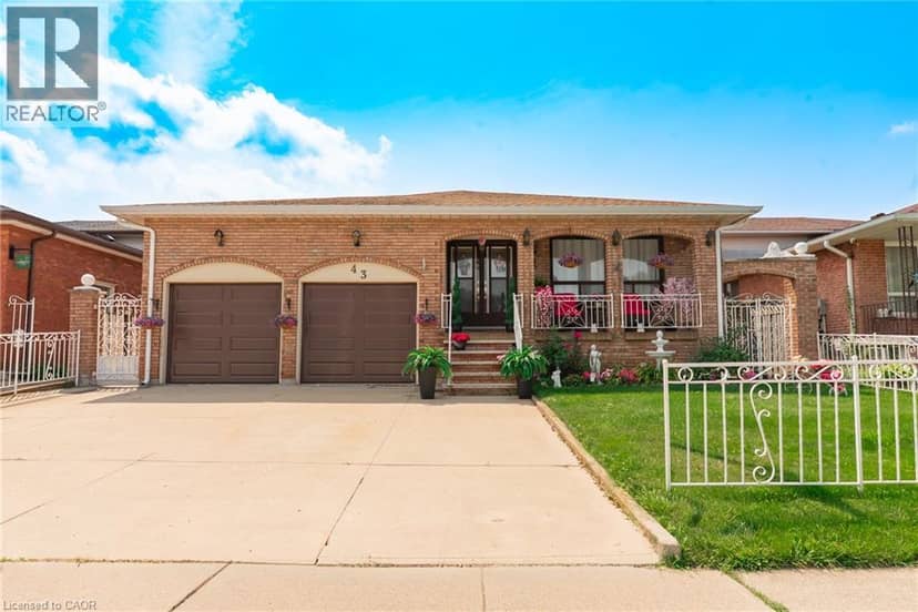43 HENLEY Drive, Stoney Creek, photo 2