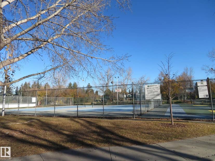 10720 57 AV NW, Edmonton, photo 8