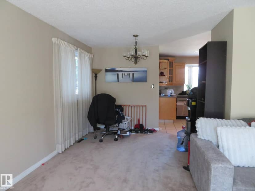 10720 57 AV NW — photo 20 of 29