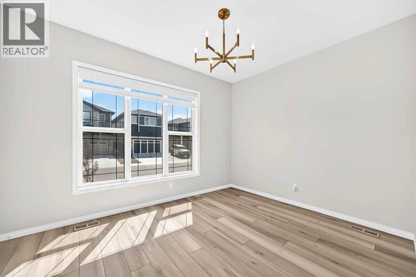 856 Midtown Drive SW, Airdrie, photo 7