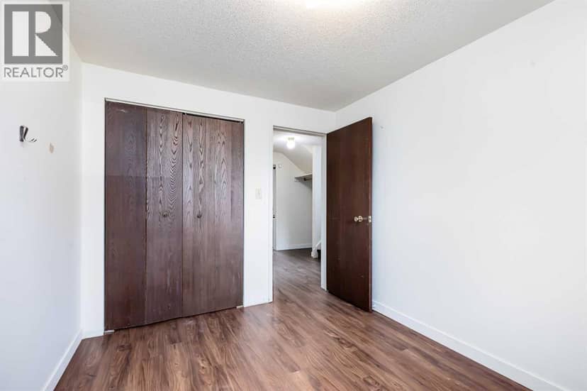 75 Wright Avenue — photo 21 of 32