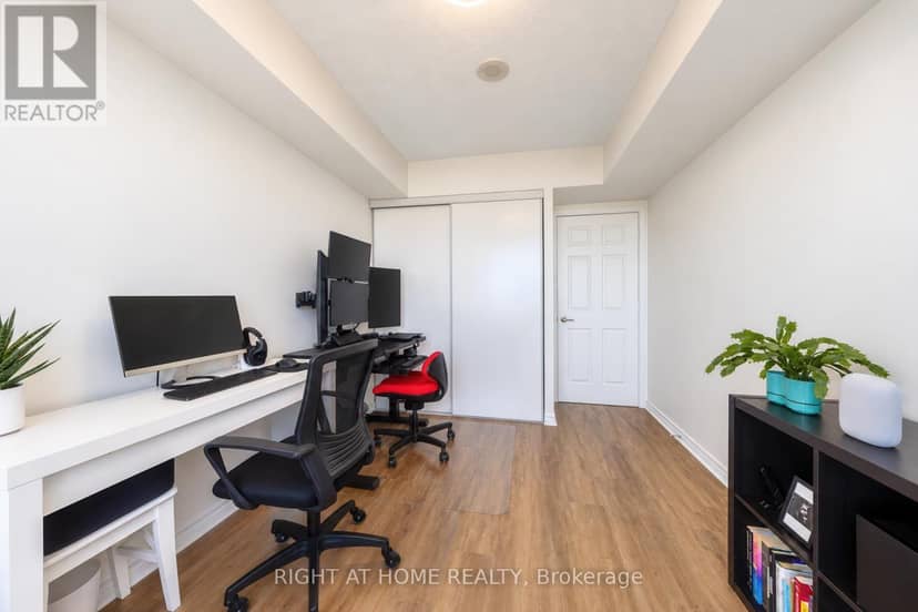 2022 - 35 Hollywood Avenue — photo 22 of 38