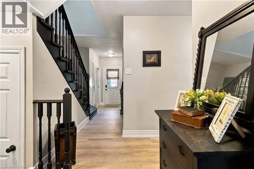 1848 MCCOY Avenue — photo 13 of 27