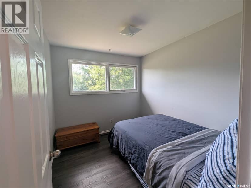 107 Carlton STREET — photo 29 of 40