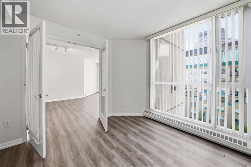 804, 804 3 Avenue SW — photo 14 of 38