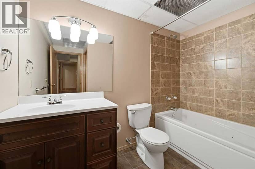 180 Doran Crescent — photo 27 of 40