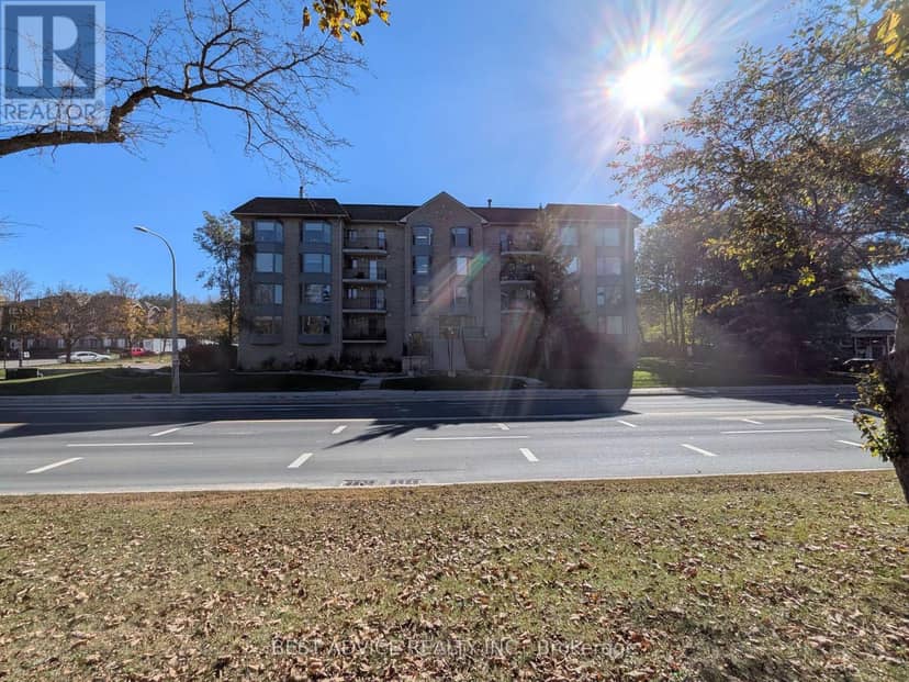 104 - 85 Wellington Street W, Aurora, photo 2