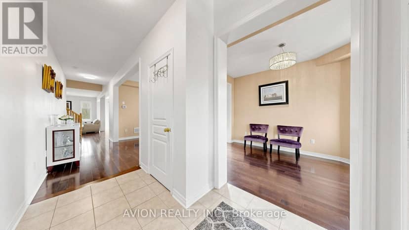 107 Alexander Lawrie Avenue, Markham, photo 4