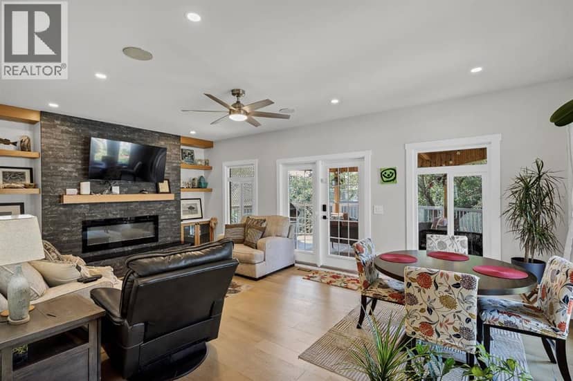179 Capri Avenue NW — photo 26 of 40