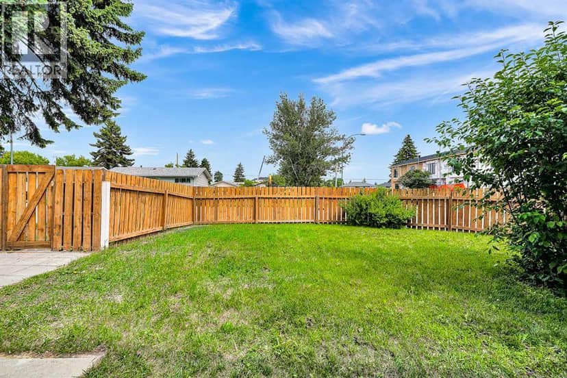 3820 14 Avenue SE — photo 34 of 40