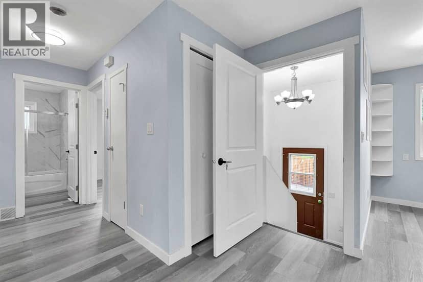 3820 14 Avenue SE — photo 20 of 40