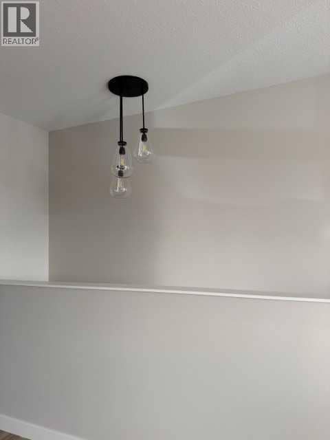 7 Gray Close — photo 13 of 40
