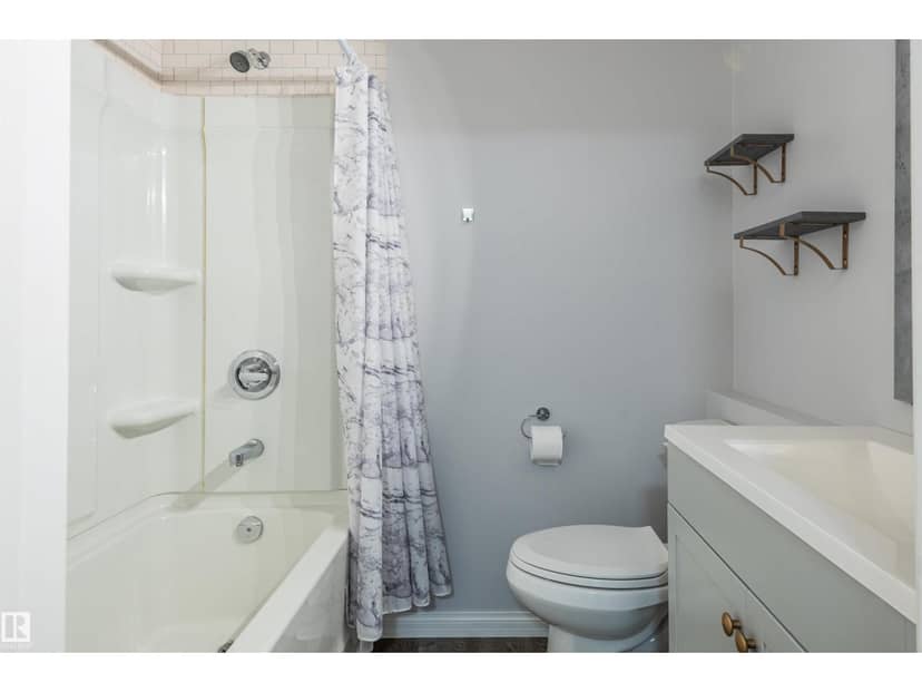 21413 94 AV NW — photo 29 of 37
