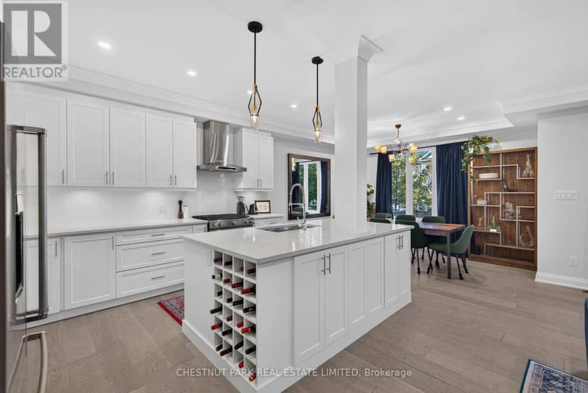 40 Lowther Avenue — photo 12 of 40