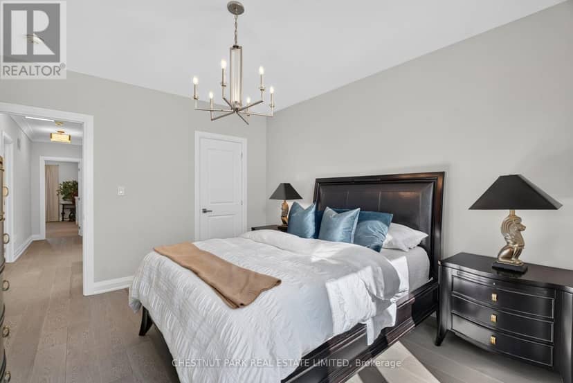 40 Lowther Avenue — photo 31 of 40