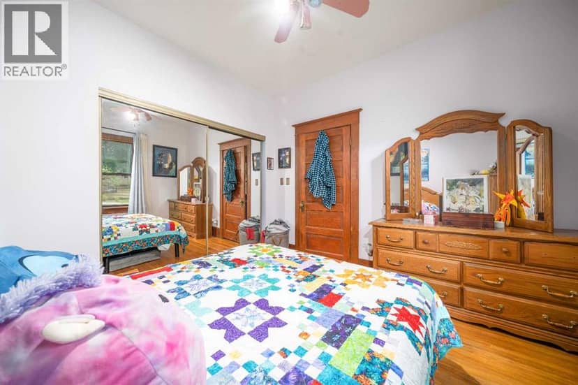 437 1 Avenue NW, Medicine Hat, photo 7