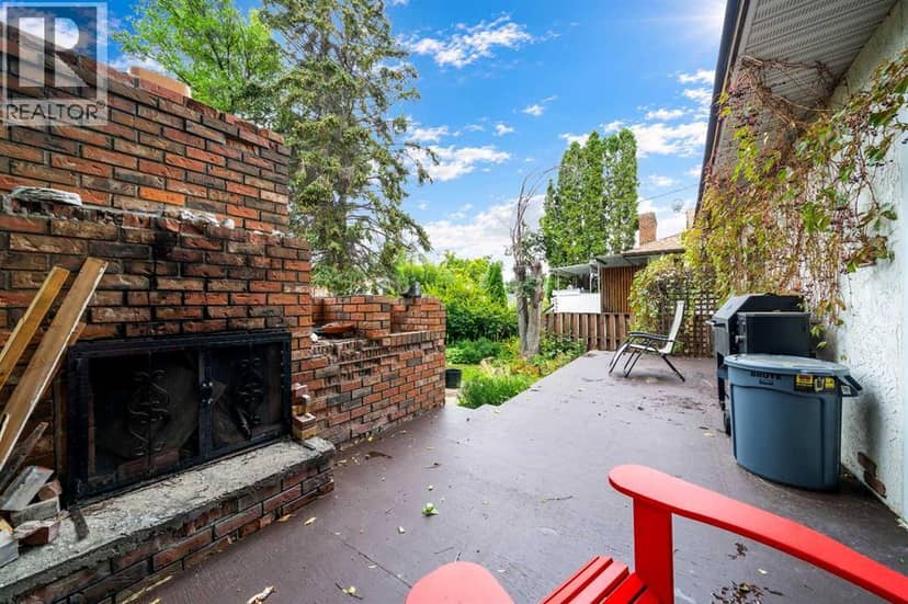 437 1 Avenue NW — photo 33 of 38