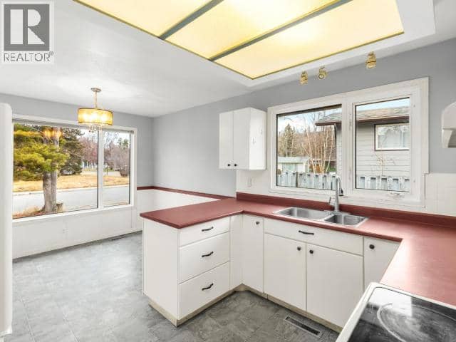 25 McQuesten Road, Whitehorse, photo 7