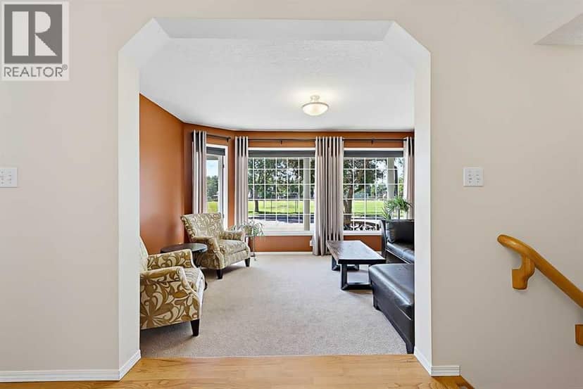 532 54 Avenue SW, Calgary, photo 5