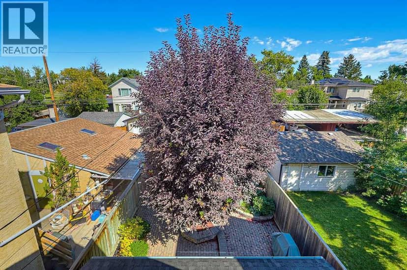 532 54 Avenue SW — photo 31 of 40