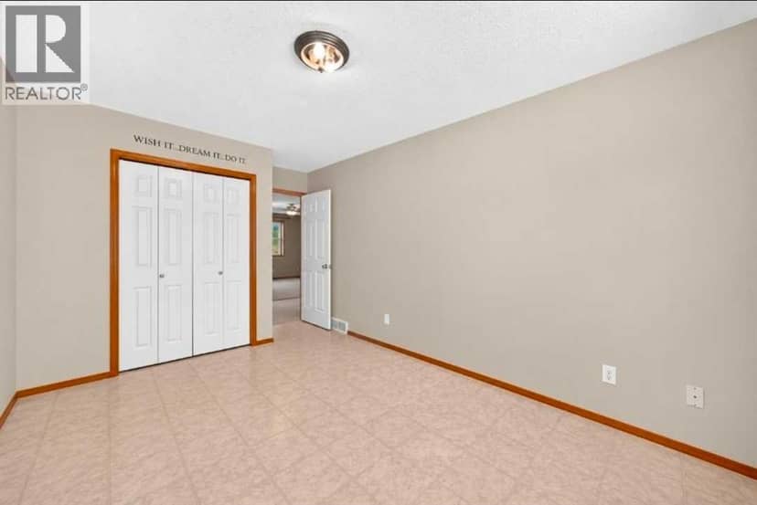 311 Robert Street SW — photo 23 of 40