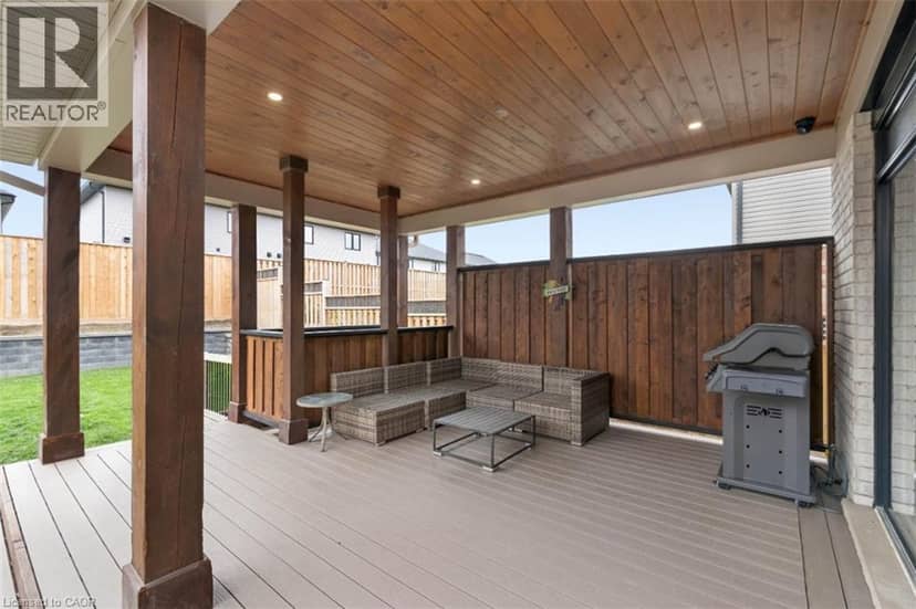 160 WALSH Street — photo 32 of 35