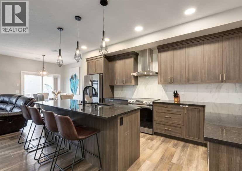 658 Creekmill Court SW, Airdrie, photo 2