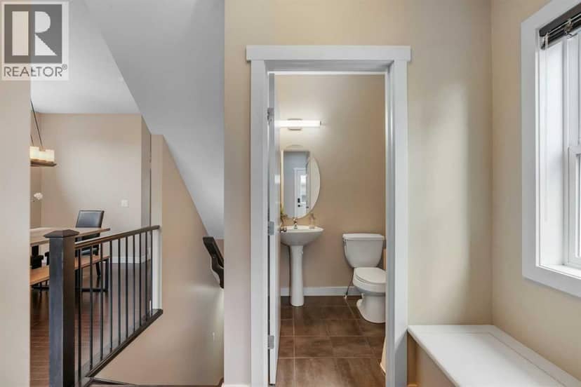 360 Marquis Heights SE — photo 23 of 40