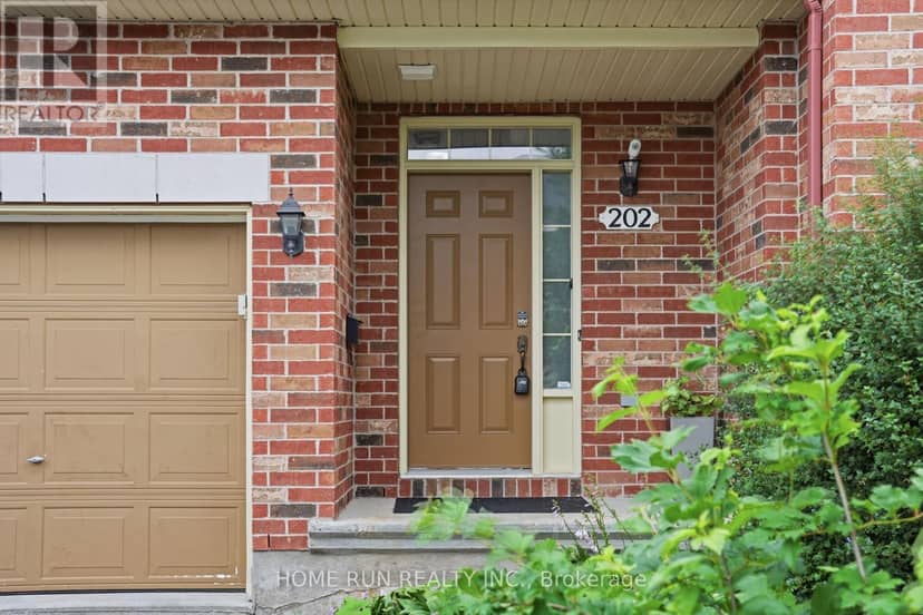 202 Maxwell Bridge Road, Ottawa, photo 2