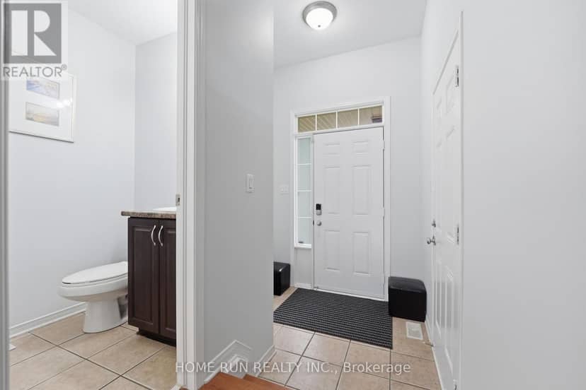 202 Maxwell Bridge Road, Ottawa, photo 3