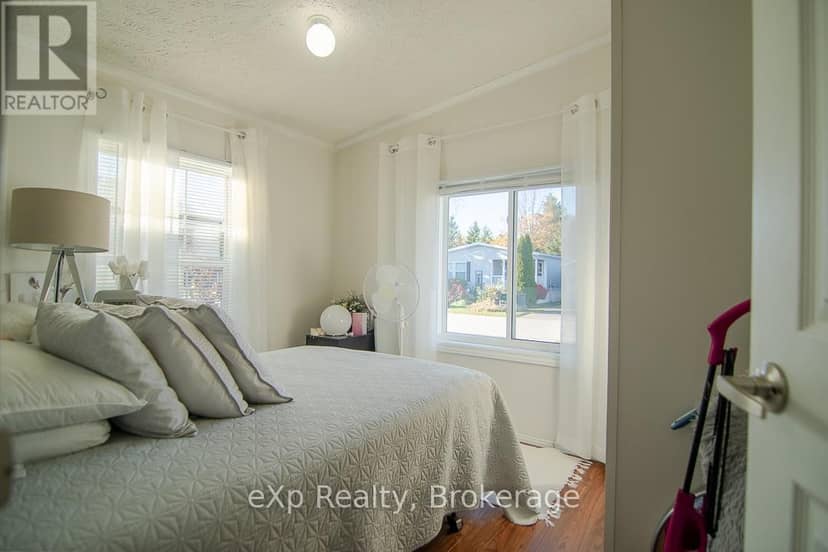 123 Rosewood Drive — photo 14 of 29