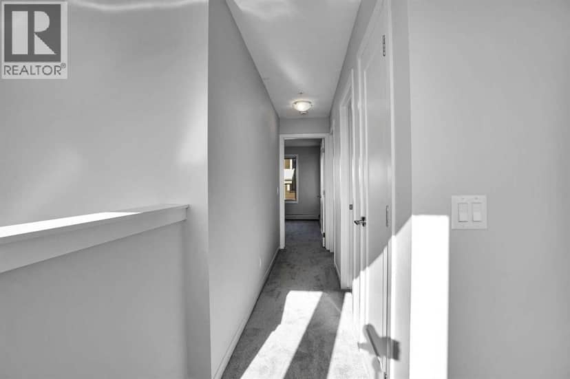 8354 9 Avenue SW — photo 26 of 40