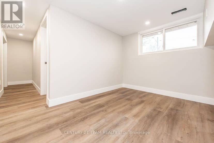 190 Margaret Street — photo 25 of 40