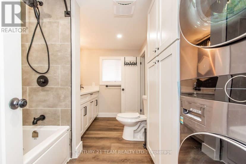 190 Margaret Street — photo 21 of 40